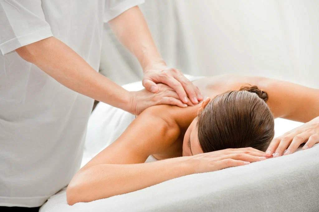 Противопоказания к массажу спины — когда нельзя делать массаж